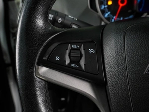 Седан Chevrolet Aveo 2012 года, 759000 рублей, Воронеж