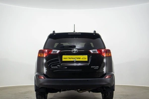 Внедорожник Toyota RAV4 2014 года, 2099000 рублей, Оренбург