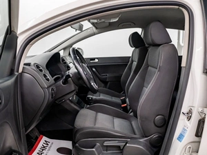 Хетчбэк Volkswagen Golf Plus 2012 года, 780000 рублей, Красноярск