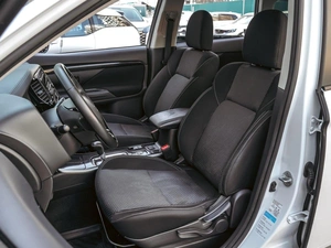 Внедорожник Mitsubishi Outlander 2018 года, 2120000 рублей, Краснодар