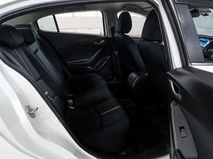 Седан Mazda Axela 2018 года, 1569000 рублей, Краснодар