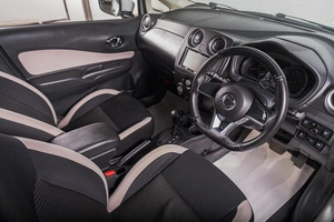 Хетчбэк Nissan Note 2017 года, 929000 рублей, Томск