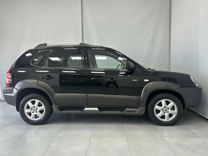 Внедорожник Hyundai Tucson 2005 года, 895000 рублей, Красноярск