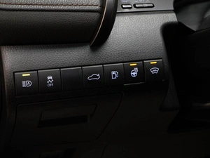 Седан Toyota Camry 2019 года, 2646434 рублей, Москва