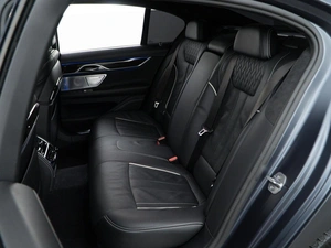 Седан BMW 7 серия 2018 года, 5799050 рублей, Москва