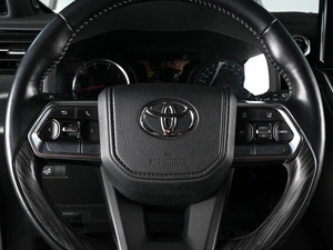 Внедорожник Toyota Land Cruiser 2022 года, 9899000 рублей, Аксай