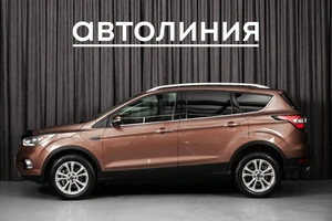 Внедорожник Ford Kuga 2016 года, 1410000 рублей, Красноярск
