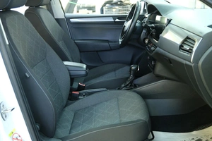 Лифтбек Volkswagen Polo 2020 года, 1699000 рублей, Омск