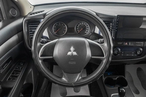 Внедорожник Mitsubishi Outlander 2013 года, 1249000 рублей, Барнаул