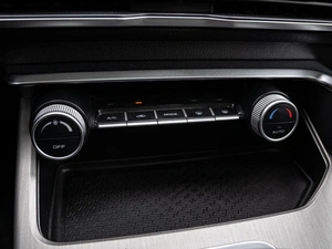 Внедорожник Geely Coolray 2023 года, 1898070 рублей, Краснодар