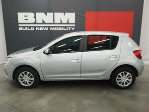 Хэтчбек Renault Sandero 2020 года, 1085000 рублей, Курск