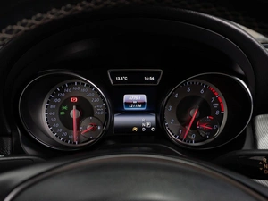 Седан Mercedes-benz CLA-класс 2015 года, 1999000 рублей, Тюмень