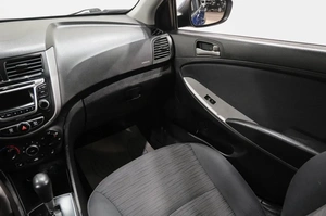 Седан Hyundai Solaris 2016 года, 689000 рублей, Новокузнецк