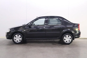 Седан Renault Logan 2014 года, 710000 рублей, Брянск