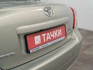 Седан Toyota Avensis 2008 года, 1325000 рублей, Красноярск