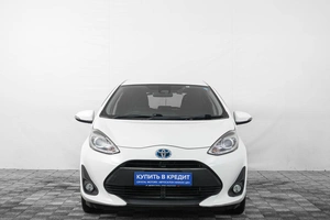 Хетчбэк Toyota Aqua 2018 года, 1299000 рублей, Кемерово