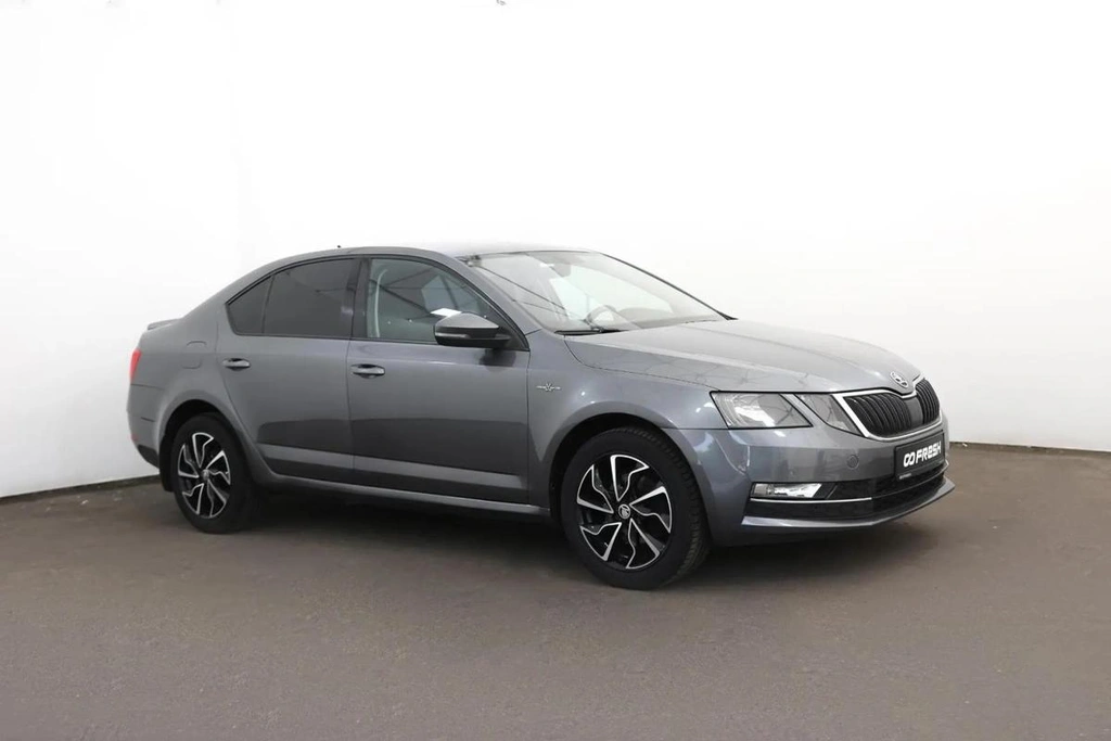 Лифтбек Skoda Octavia 2018 года, 1957000 рублей, Орёл