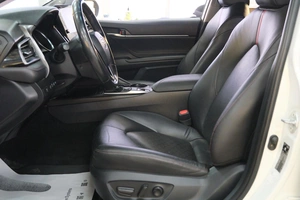 Седан Toyota Camry 2021 года, 2759000 рублей, Омск