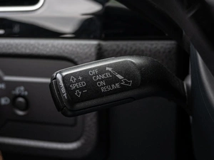 Внедорожник Volkswagen Touareg 2014 года, 2400000 рублей, Краснодар