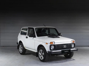 Внедорожник ВАЗ (LADA) Niva Legend 2022 года, 850000 рублей, Санкт-Петербург