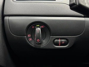 Седан Volkswagen Jetta 2014 года, 885000 рублей, Красноярск