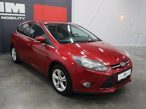 Хэтчбек Ford Focus 2012 года, 960000 рублей, Курск