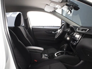 Внедорожник Nissan Qashqai 2018 года, 1940000 рублей, Омск