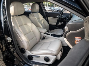 Хетчбэк Mercedes-benz A-класс 2013 года, 1395000 рублей, Краснодар