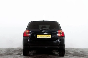 Хетчбэк Toyota Corolla 2006 года, 609000 рублей, Сургут