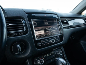 Внедорожник Volkswagen Touareg 2010 года, 1829000 рублей, Нижний Новгород
