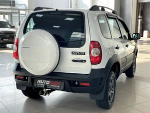 Внедорожник Chevrolet Niva 2019 года, 897000 рублей, Солонцы