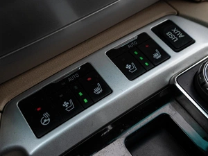 Внедорожник Toyota Land Cruiser 2012 года, 4100000 рублей, Краснодар