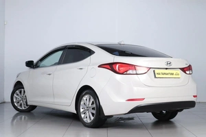 Седан Hyundai Elantra 2015 года, 1119000 рублей, Челябинск