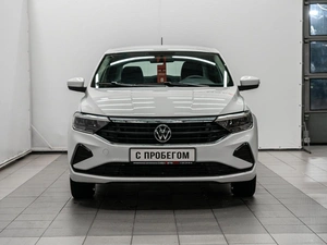 Лифтбек Volkswagen Polo 2021 года, 1370000 рублей, Красноярск