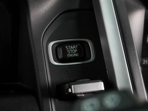 Внедорожник Volvo XC60 2011 года, 1115000 рублей, Воронеж