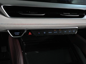 Внедорожник Geely Monjaro 2024 года, 3569000 рублей, Ростов-на-Дону