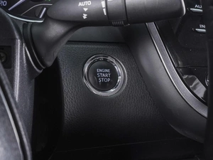 Седан Toyota Camry 2020 года, 2650000 рублей, Ростов-на-Дону