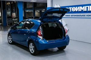 Хетчбэк Toyota Aqua 2017 года, 1028000 рублей, Солонцы