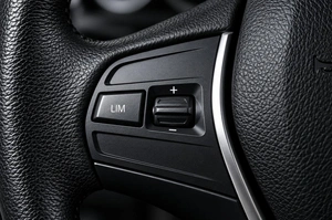 Универсал BMW 3 серия 2018 года, 3049000 рублей, Челябинск