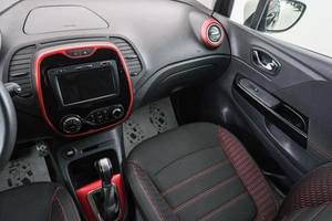 Внедорожник Renault Kaptur 2018 года, 1459000 рублей, Красноярск