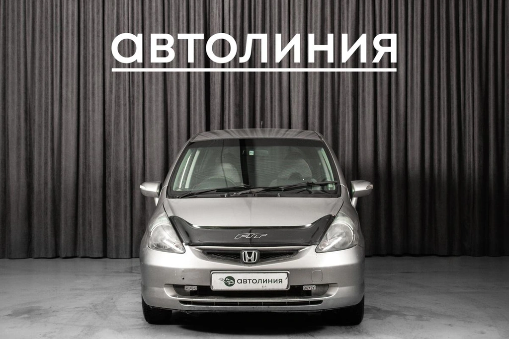 Хетчбэк Honda Fit 2004 года, 399000 рублей, Красноярск