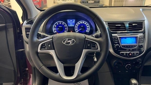 Хетчбэк Hyundai Solaris 2013 года, 948000 рублей, Красноярск