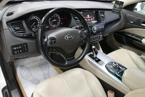 Седан Kia Quoris 2013 года, 1753000 рублей, Солонцы