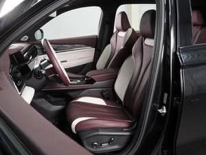 Внедорожник Geely Monjaro 2023 года, 3331000 рублей, Красный Пахарь
