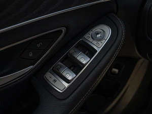 Седан Mercedes-benz C-класс 2017 года, 2550000 рублей, Краснодар