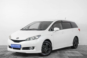 Минивэн Toyota Wish 2011 года, 1199000 рублей, Кемерово