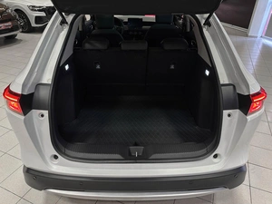 Внедорожник Honda Vezel 2023 года, 2657000 рублей, Красноярск