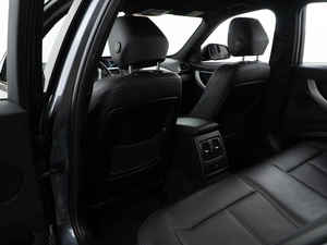 Седан BMW 3 серия 2018 года, 2537077 рублей, Москва