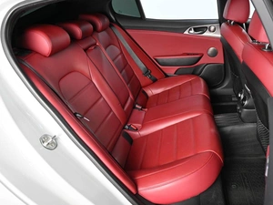 Лифтбек Kia Stinger 2018 года, 4139000 рублей, Аксай