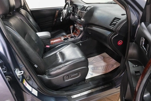 Внедорожник Toyota Highlander 2013 года, 2379000 рублей, Новокузнецк
